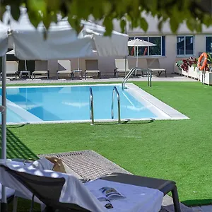 https://cornisa-apartments.in-canary-islands.com