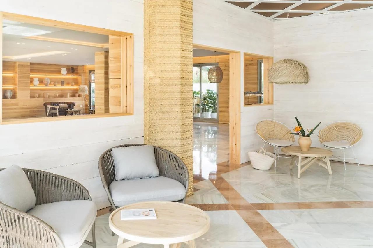 Hotel Indalo Park Санта-Сусанна