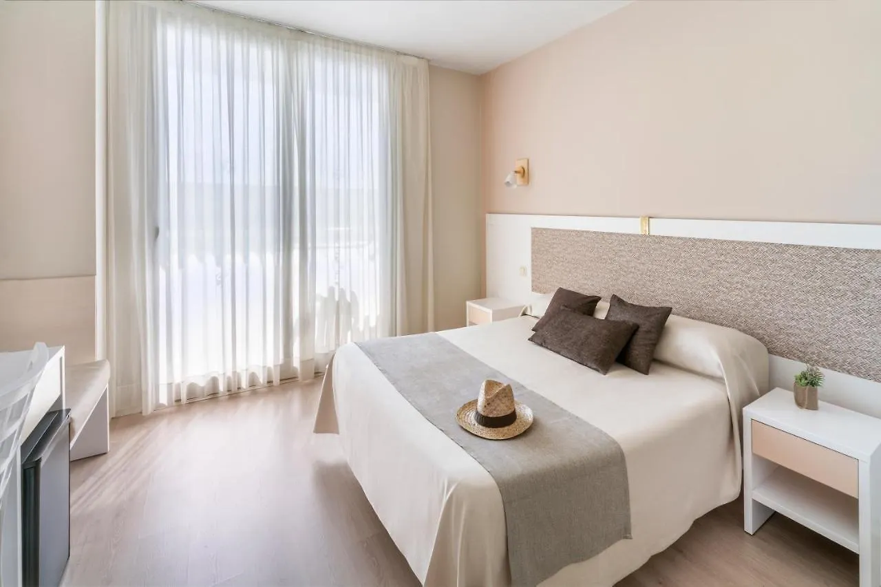 Hotel Indalo Park Санта-Сусанна