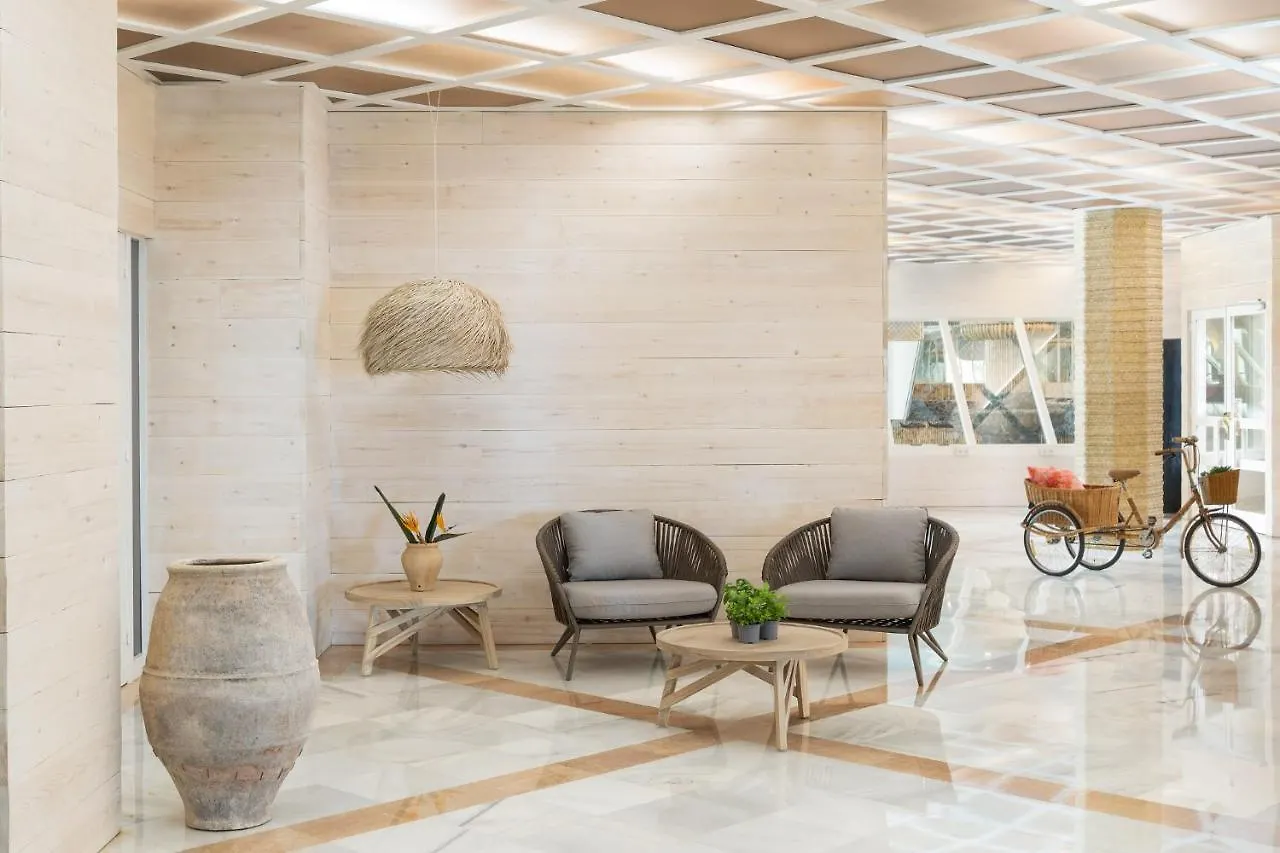 Hotel Indalo Park Santa Susanna 4*,  İspanya